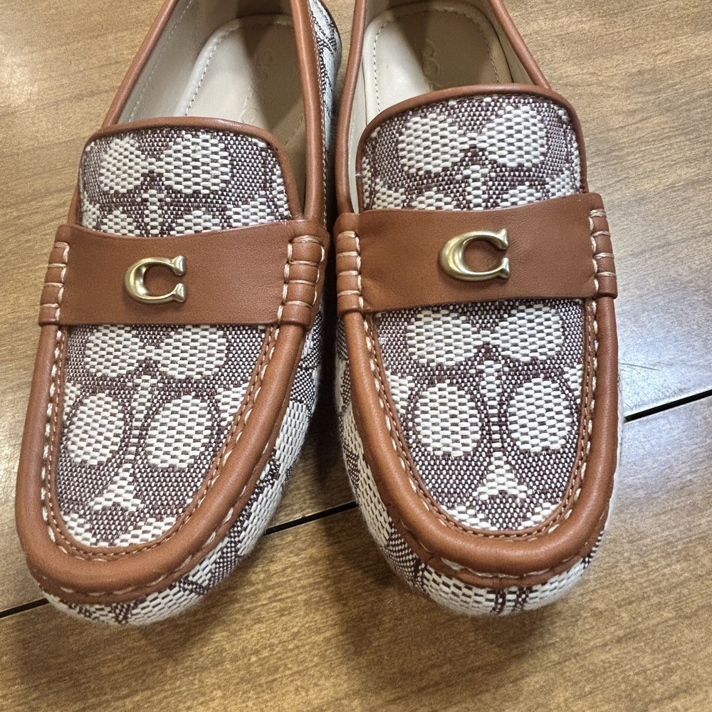 Coach SCLPT SIG TXT JQD DR Shoes Womens Size 7 Brown Logo Loafer Flats Jacquard - Picture 4 of 11